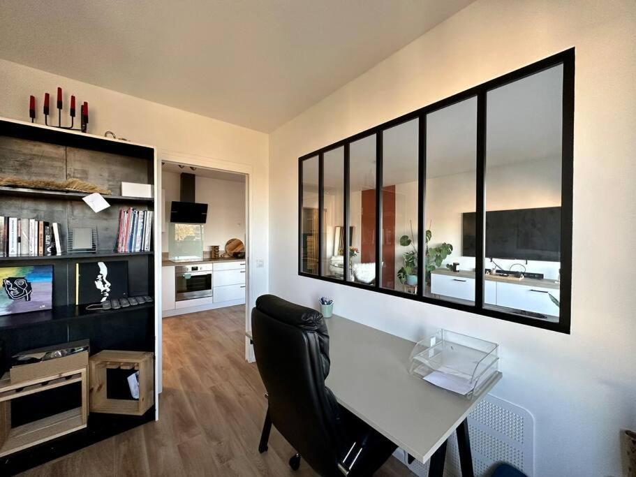 Lille Appart Cosy 68M2 Lumineux Avec Balcon - Garage Prive ภายนอก รูปภาพ