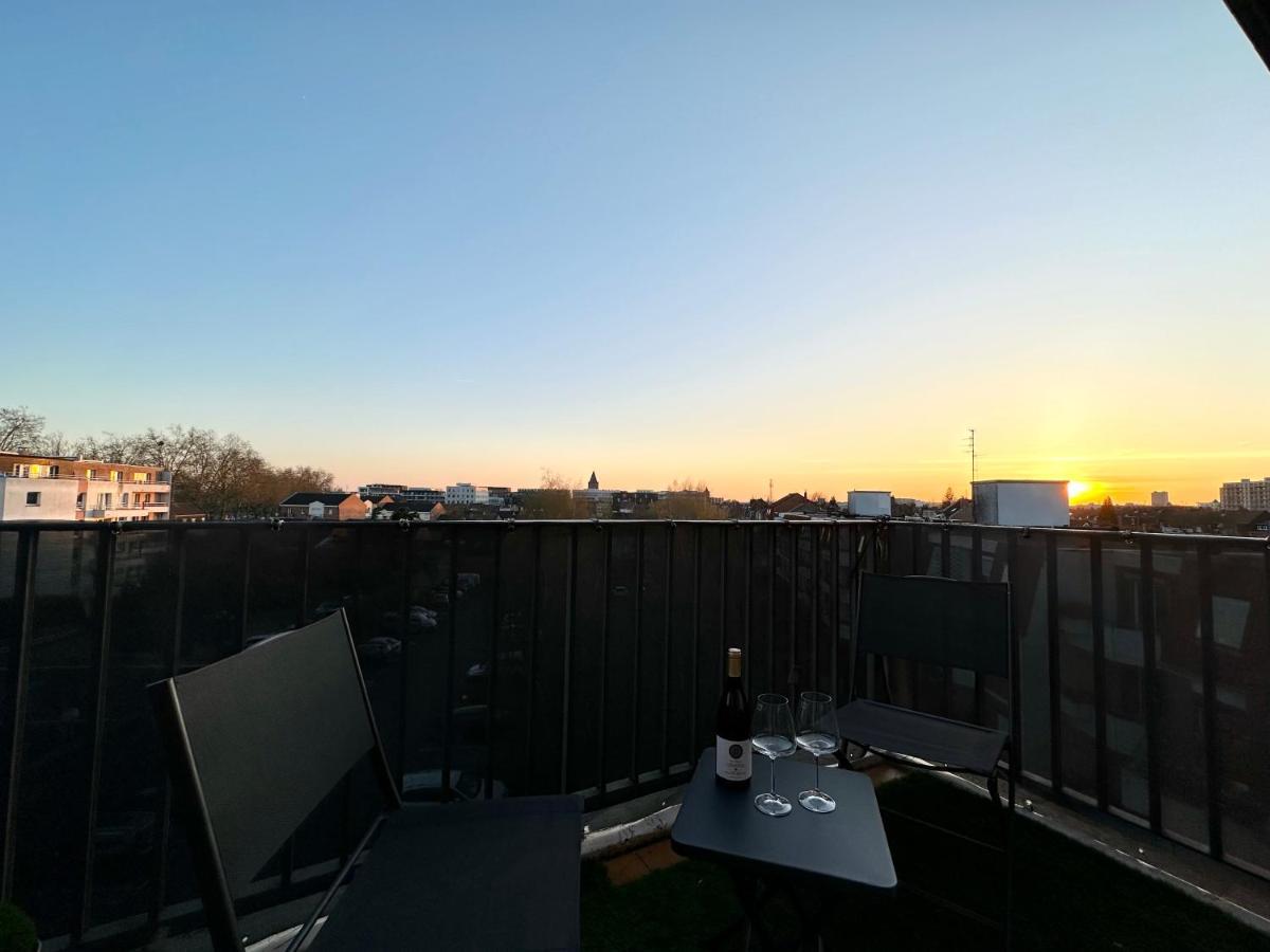 Lille Appart Cosy 68M2 Lumineux Avec Balcon - Garage Prive ภายนอก รูปภาพ
